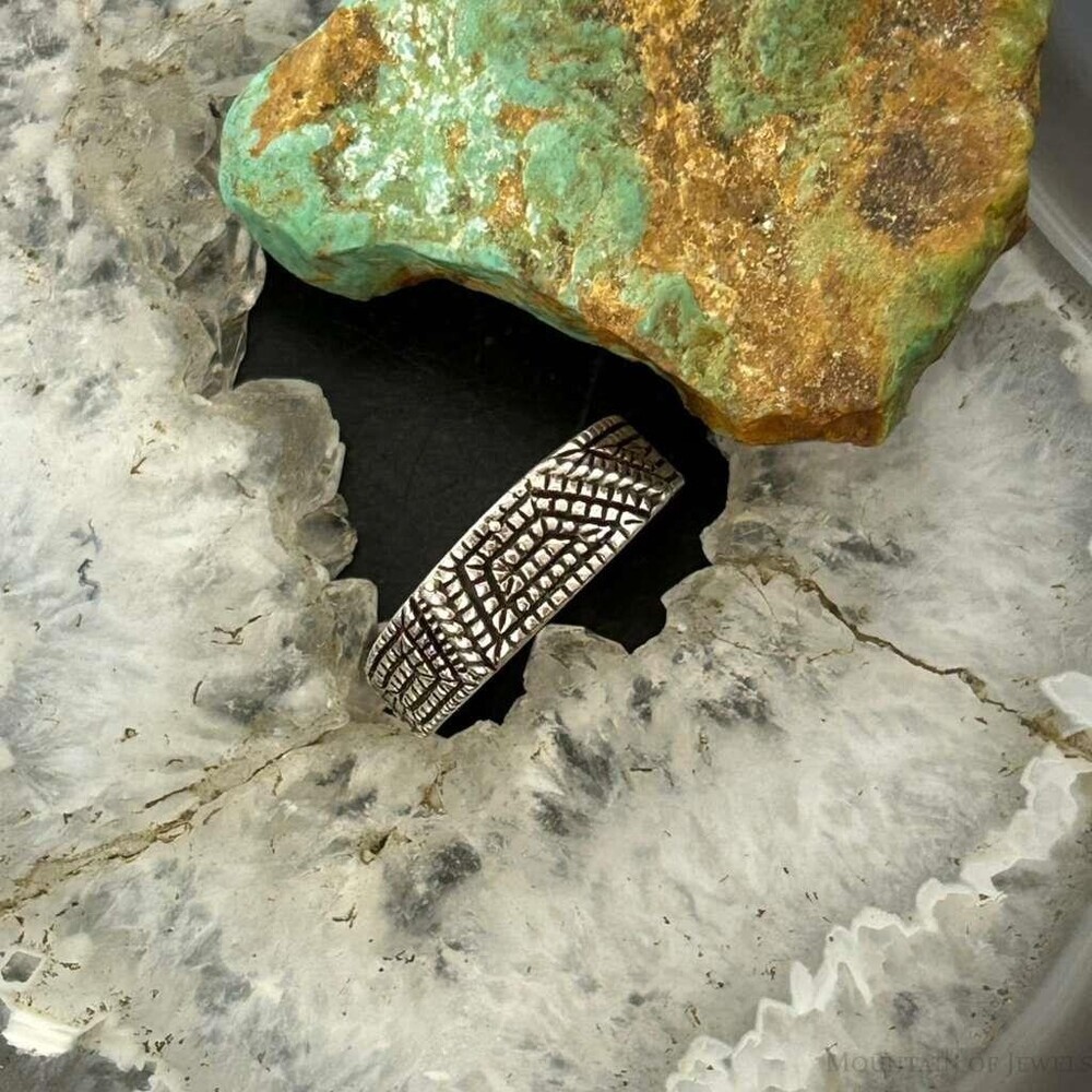 Elgin Tom Vintage Native American Sterling Basket Weave Design Ring S7 For Women - Picture 2 of 10
